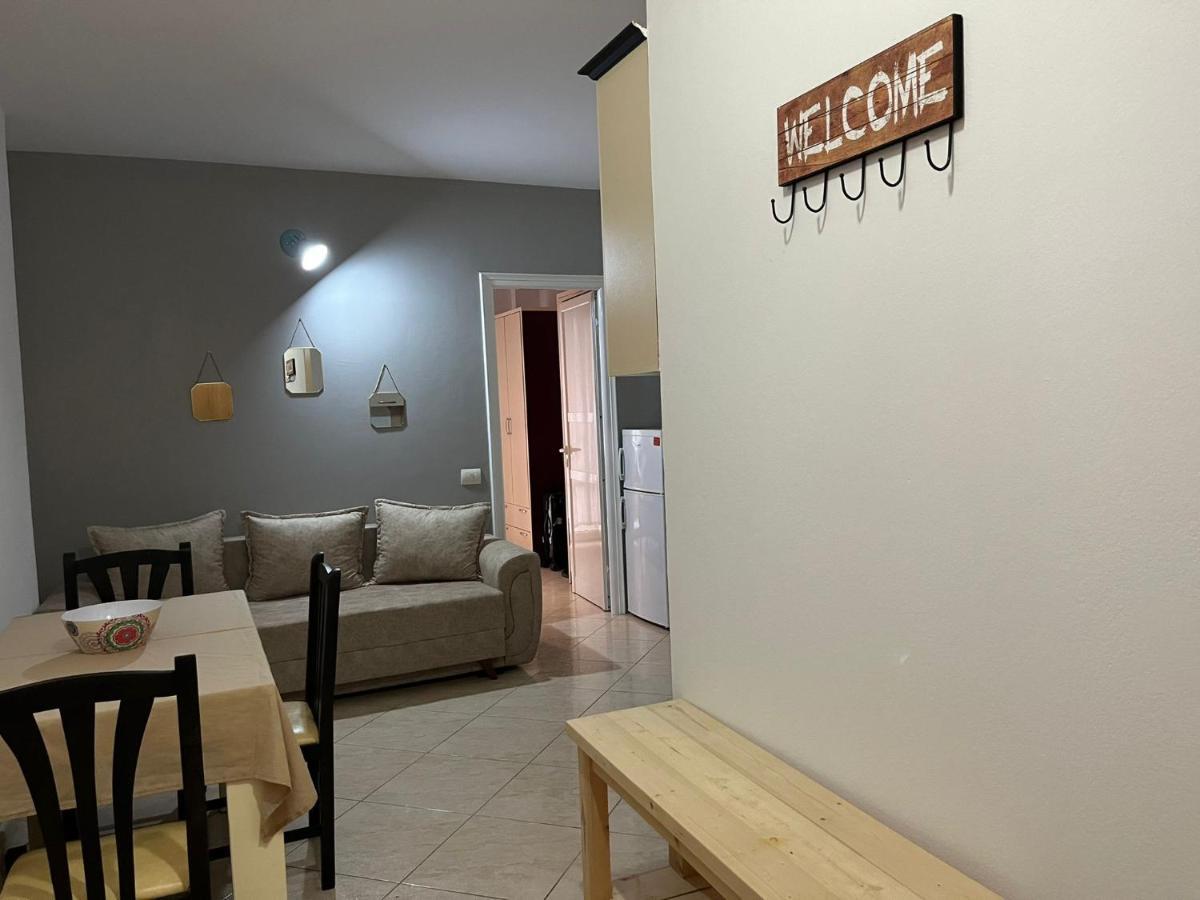 Lungomare Vlore Con Garage Privato 2 Leilighet Eksteriør bilde