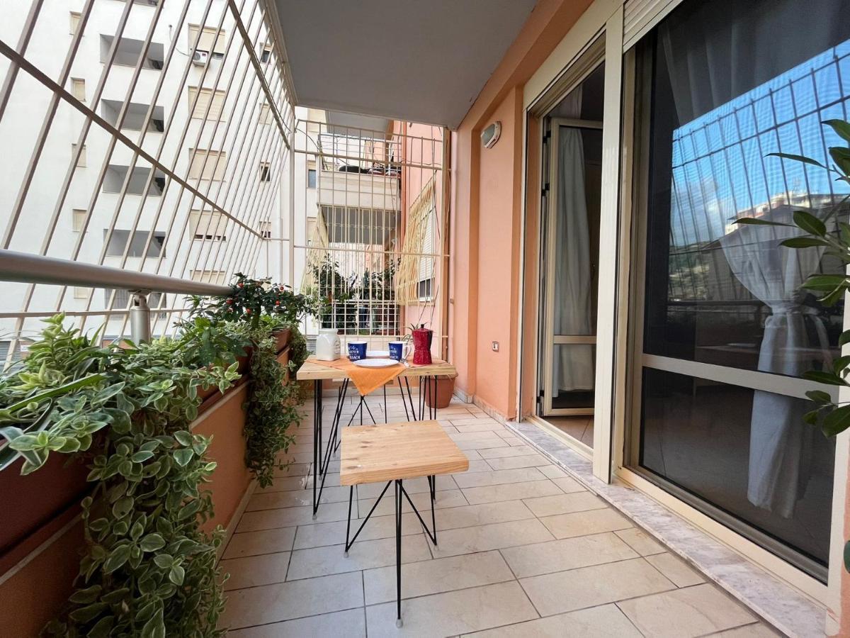 Lungomare Vlore Con Garage Privato 2 Leilighet Eksteriør bilde