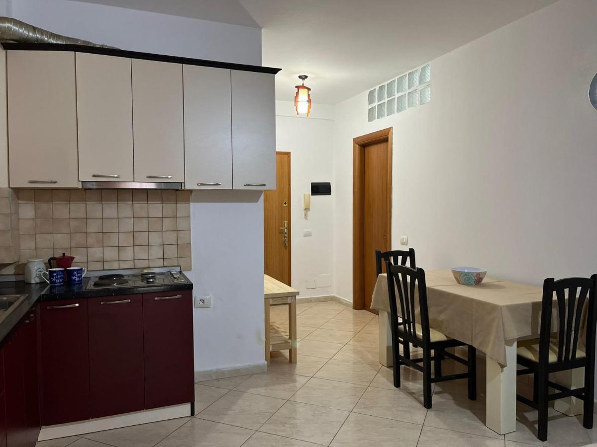 Lungomare Vlore Con Garage Privato 2 Leilighet Eksteriør bilde