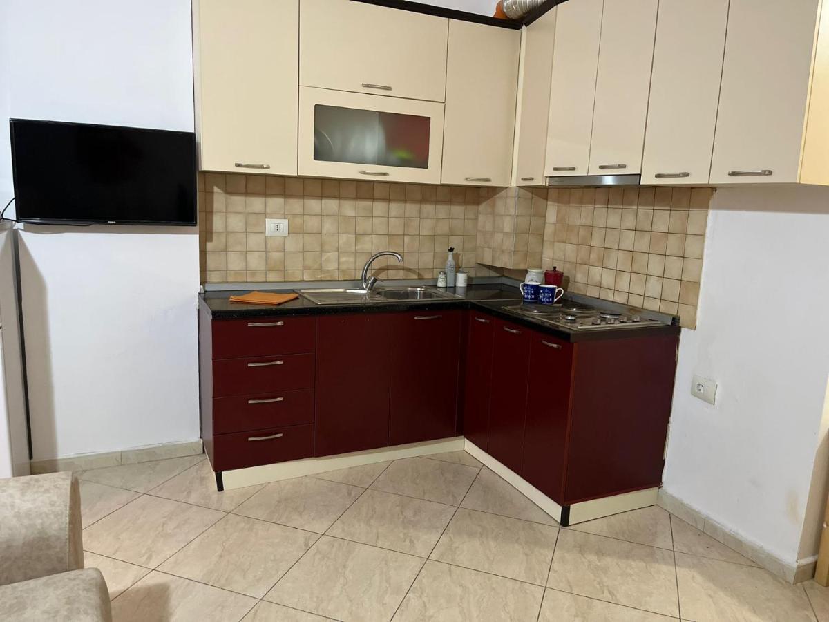 Lungomare Vlore Con Garage Privato 2 Leilighet Eksteriør bilde